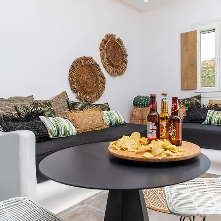 Ninemia Naxos * Agios Thaleleos