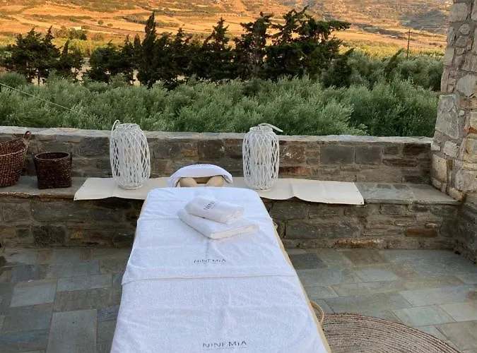 Ninemia Naxos * Agios Thaleleos