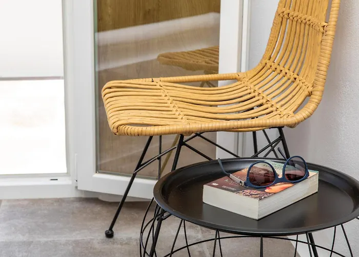 Ninemia Naxos * Agios Thaleleos